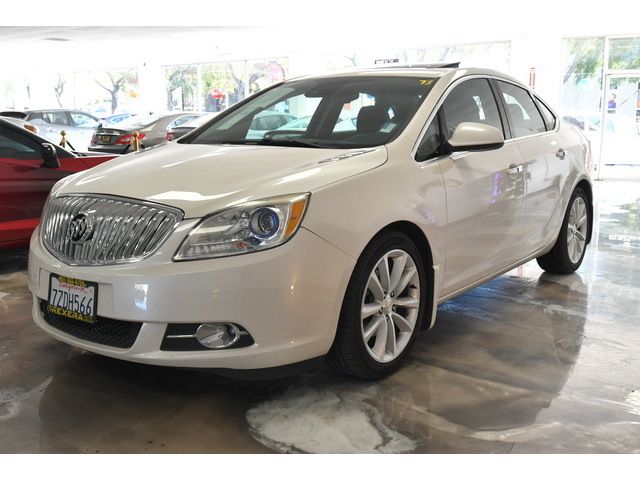 WHITE, 2016 BUICK VERANO Image 3