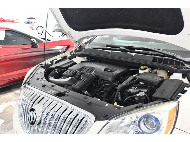 WHITE, 2016 BUICK VERANO Image 29