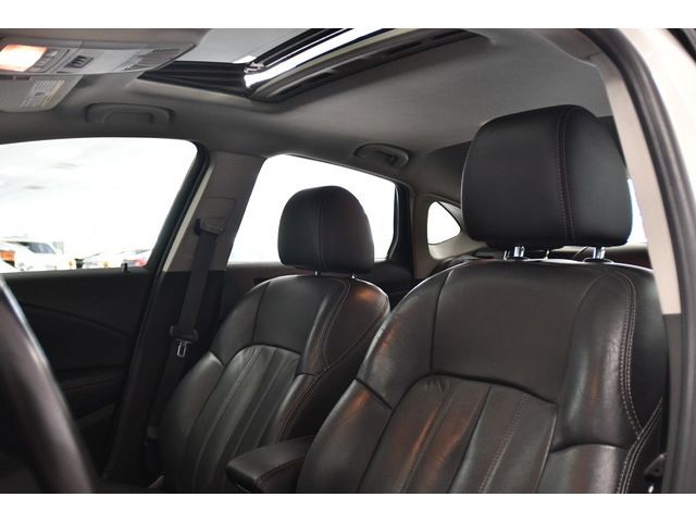 WHITE, 2016 BUICK VERANO Image 32