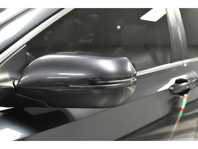 GRAY, 2018 HONDA CR-V Image 13