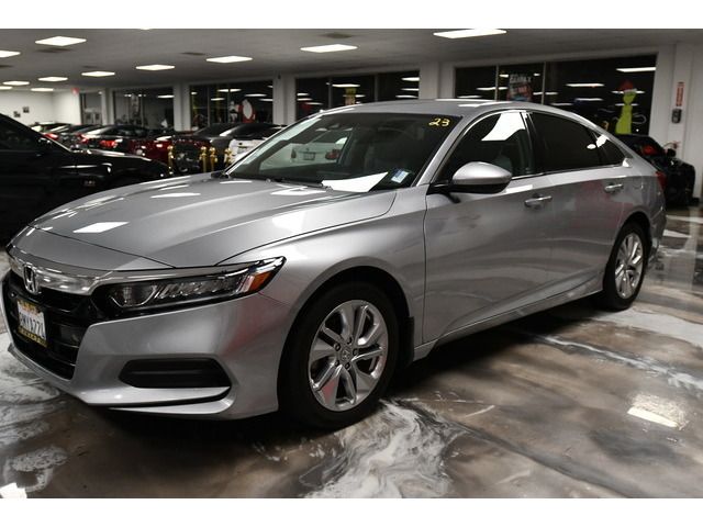 SILVER, 2019 HONDA ACCORD Image 7