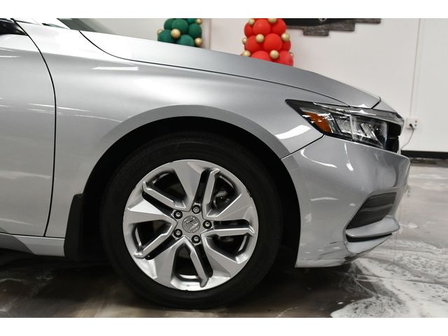 SILVER, 2019 HONDA ACCORD Image 14
