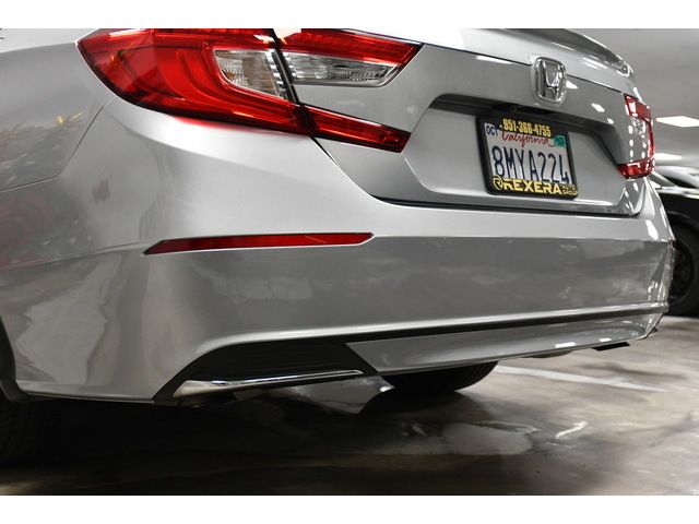 SILVER, 2019 HONDA ACCORD Image 17