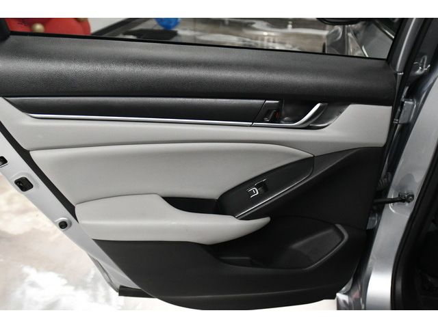 SILVER, 2019 HONDA ACCORD Image 30