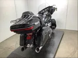 BLACK, 2017 HARLEY-DAVIDSON FLHTK Thumnail Image 2