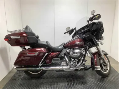 BURGUNDY, 2019 HARLEY-DAVIDSON FLHTCUI Image 