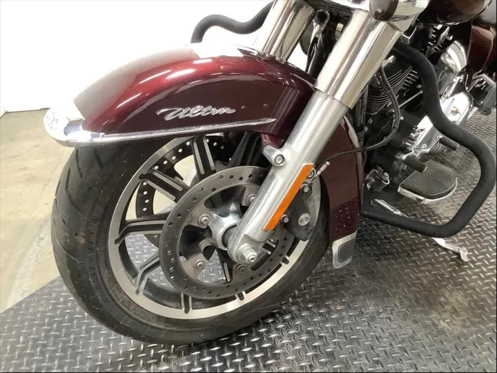 BURGUNDY, 2019 HARLEY-DAVIDSON FLHTCUI Image 25