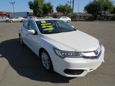 WHITE, 2018 ACURA ILX Image 