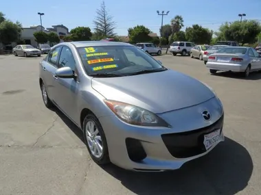 SILVER, 2013 MAZDA MAZDA3 Image 18