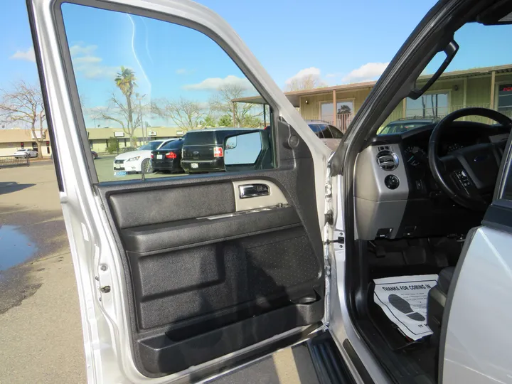 SILVER, 2015 FORD EXPEDITION EL  4WD Image 10