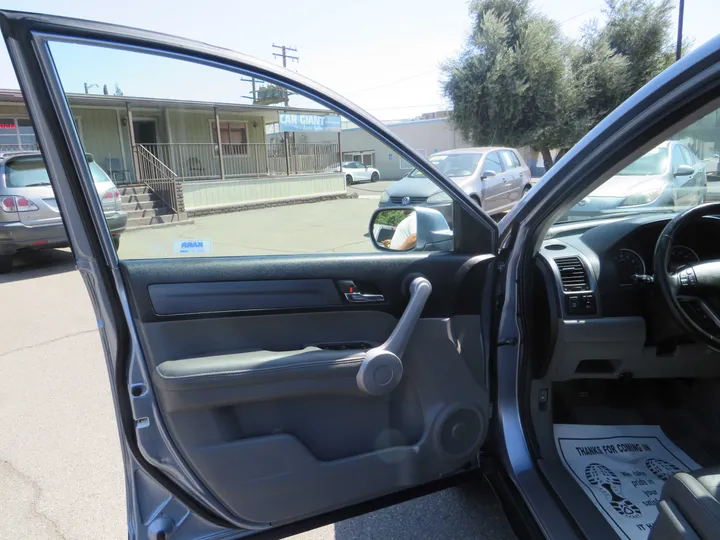 2007 HONDA CR-V Image 9