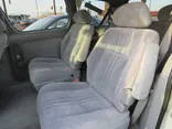 1999 TOYOTA SIENNA Thumnail Image 9