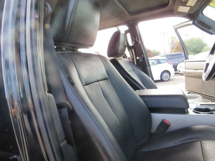 2011 FORD EXPEDITION Image 16
