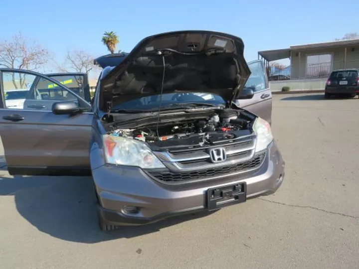 GREY, 2011 HONDA CR-V Image 22