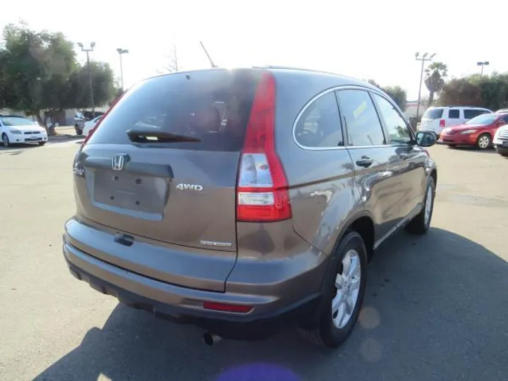 GREY, 2011 HONDA CR-V Image 4