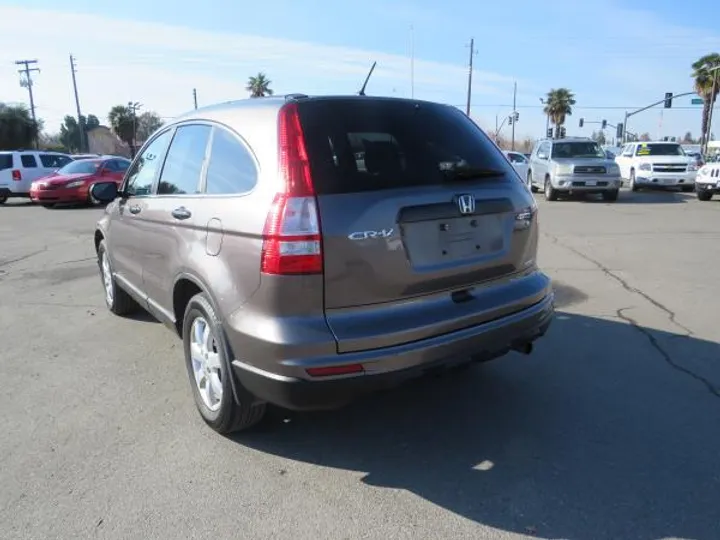 GREY, 2011 HONDA CR-V Image 3