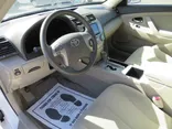 WHITE, 2009 TOYOTA CAMRY Thumnail Image 5