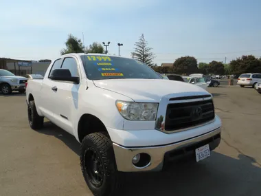 WHITE, 2012 TOYOTA TUNDRA DOUBLE CAB Image 