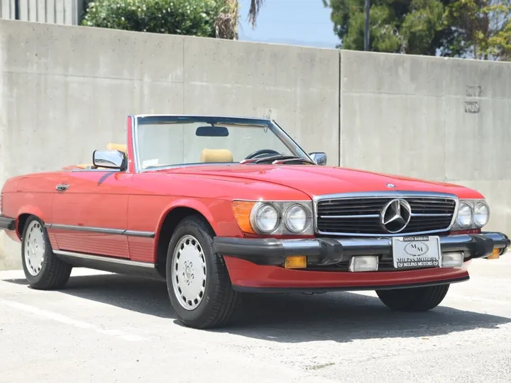 Red, 1988 MERCEDES-BENZ 560-CLASS Image 3