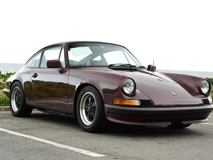 BROWN, 1972 PORSCHE 911 Image 3