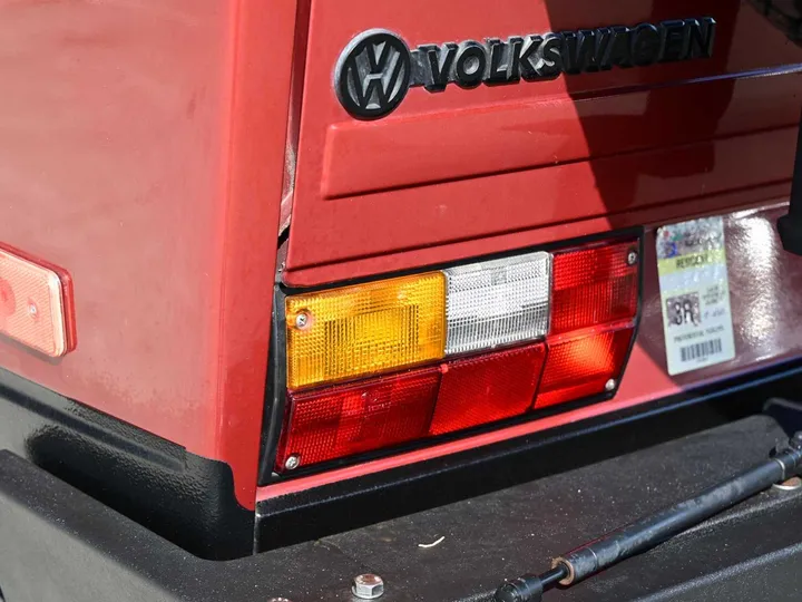 BURGUNDY, 1987 VOLKSWAGEN VANAGON Image 8