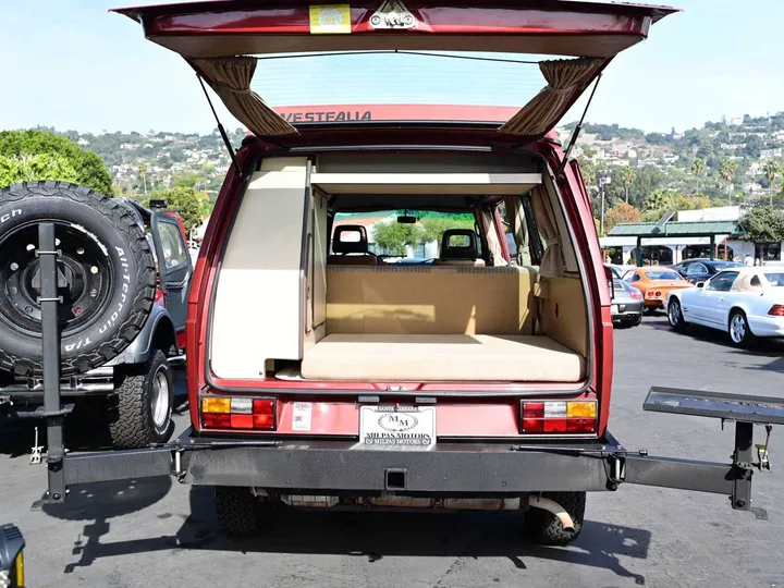 BURGUNDY, 1987 VOLKSWAGEN VANAGON Image 25