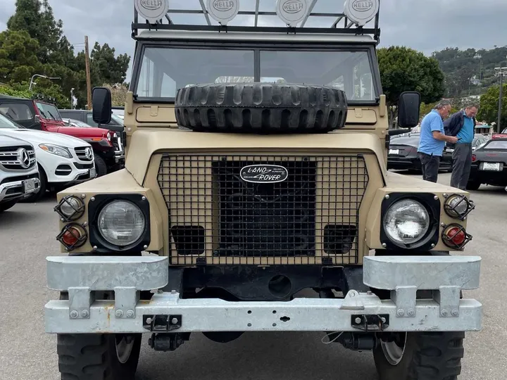 TAN, 1965 LAND ROVER LIGHT WEIGHT Image 2