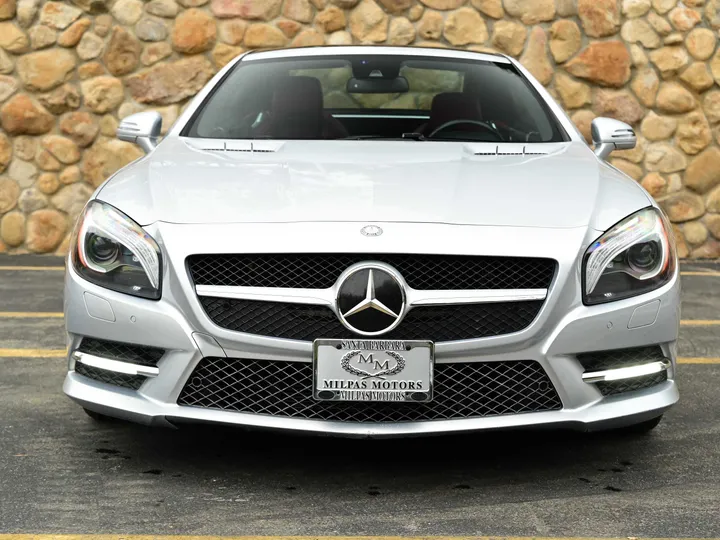 SILVER, 2013 MERCEDES-BENZ SL-CLASS Image 2