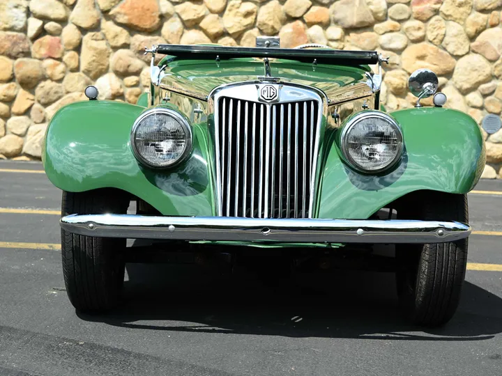 GREEN, 1954 MG TF Image 2