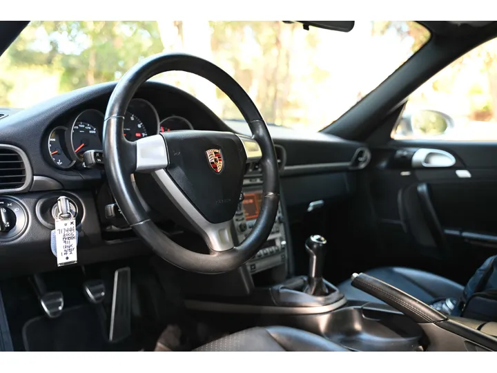SILVER, 2005 PORSCHE 911 Image 15