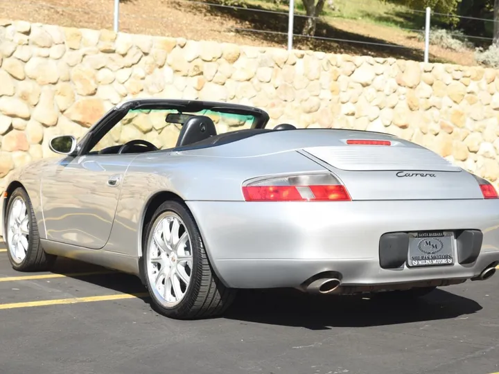 SILVER, 2000 PORSCHE 911 Image 5