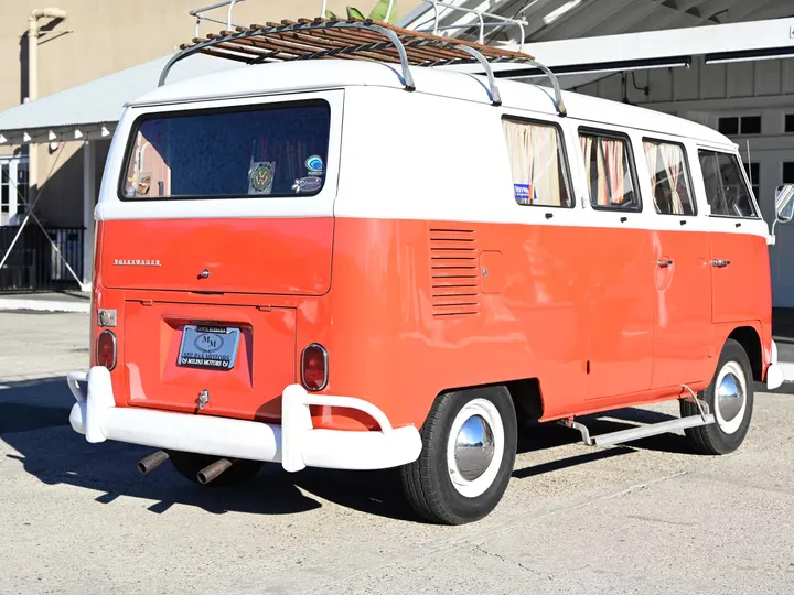 ORANGE, 1966 VOLKSWAGEN MICROBUS Image 6