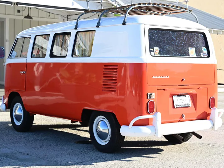 ORANGE, 1966 VOLKSWAGEN BUS Image 7