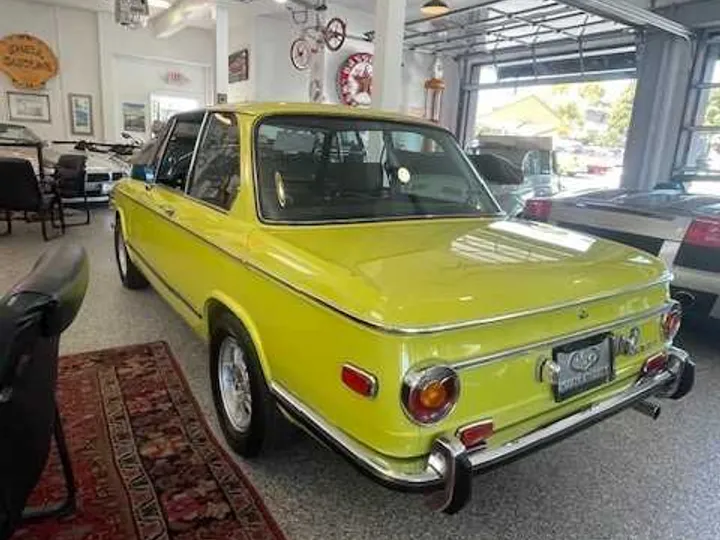 YELLOW, 1972 BMW 2002 Image 5