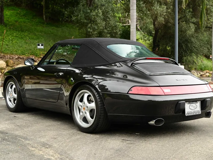 BLACK, 1998 PORSCHE 911 Image 6