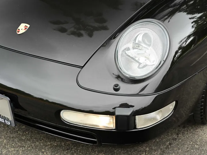 BLACK, 1998 PORSCHE 911 Image 13