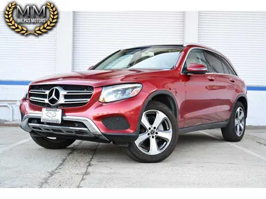 RED, 2019 MERCEDES-BENZ GLC Image 