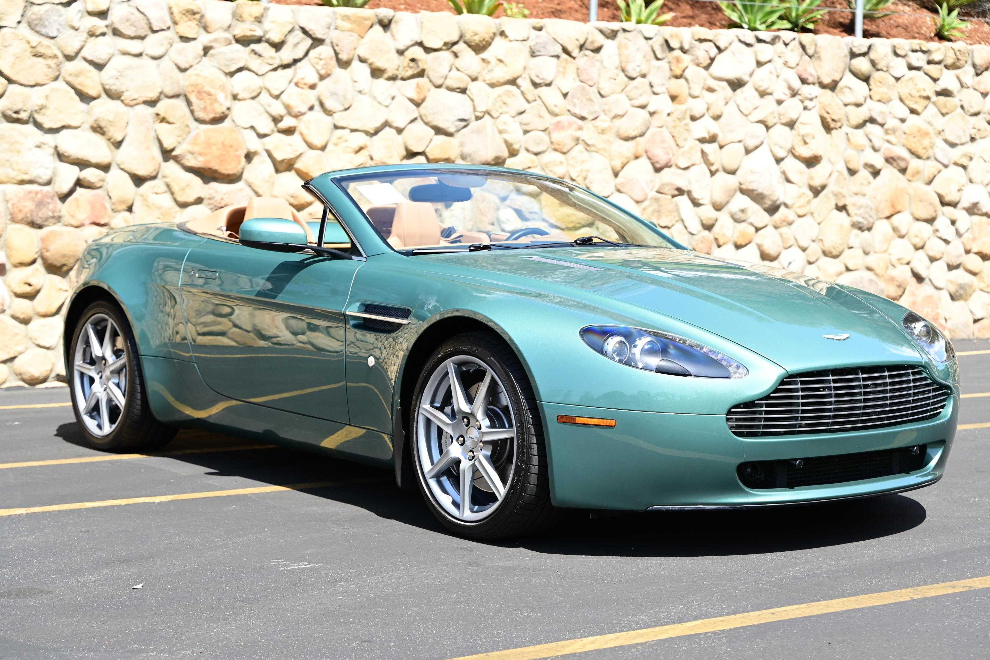 2008 Aston Martin V8 Vantage Roadster SPORTSHIFT