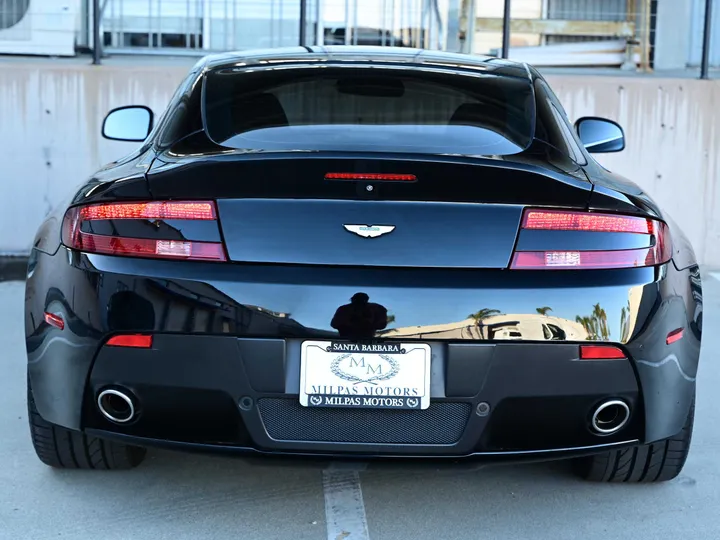 BLACK, 2013 ASTON MARTIN VANTAGE Image 5