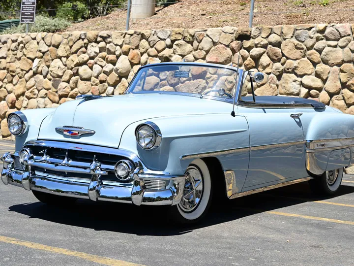 BLUE, 1953 CHEVORLET BEL AIR Image 2