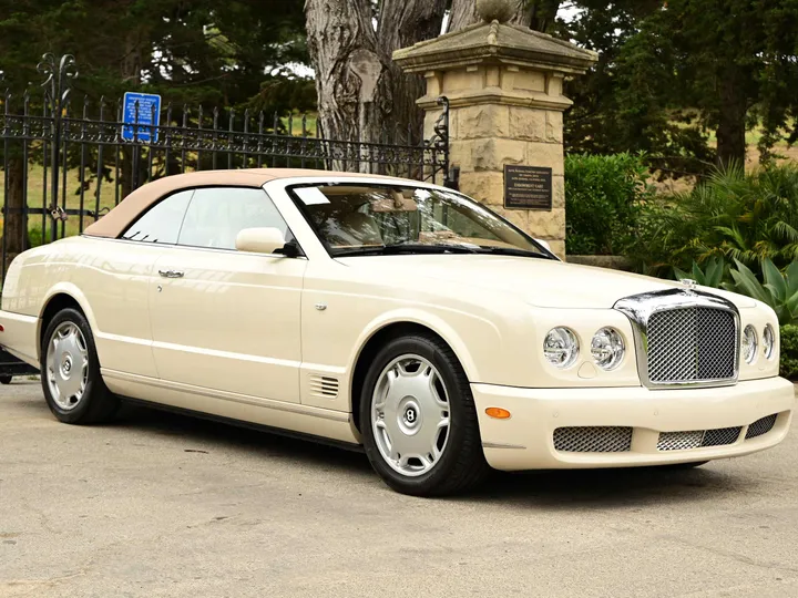 CREAM, 2008 BENTLEY AZURE Image 13