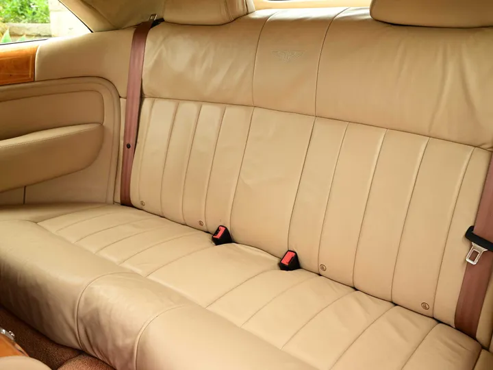 CREAM, 2008 BENTLEY AZURE Image 21