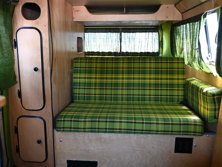 GREEN, 1976 VOLKSWAGEN WESTFALIA CAMPER Image 15