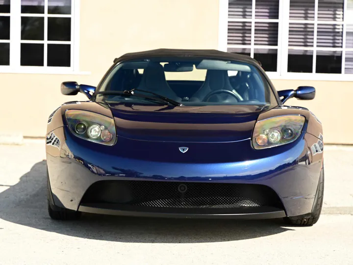 BLUE, 2010 TESLA ROADSTER Image 2