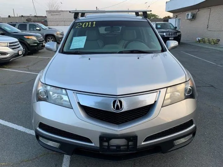 SILVER, 2011 ACURA MDX Image 8