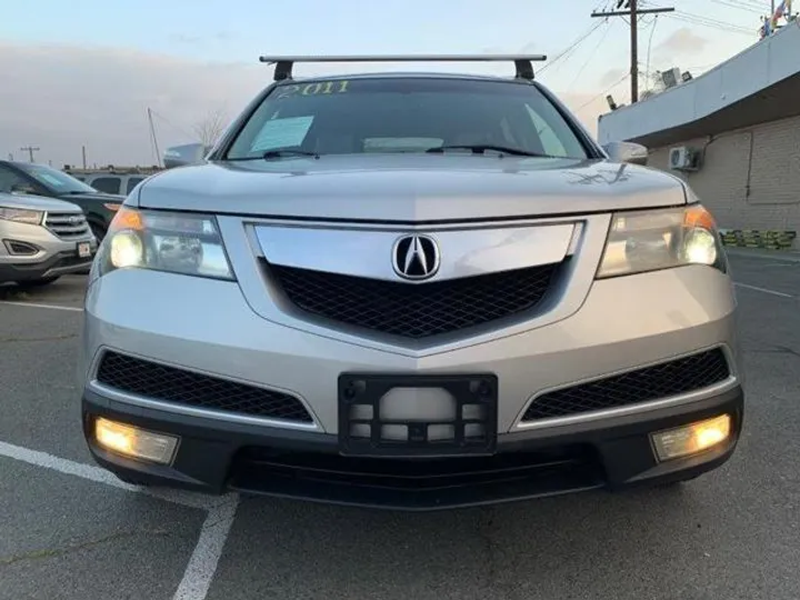 SILVER, 2011 ACURA MDX Image 49