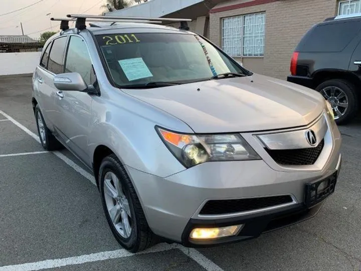 SILVER, 2011 ACURA MDX Image 52