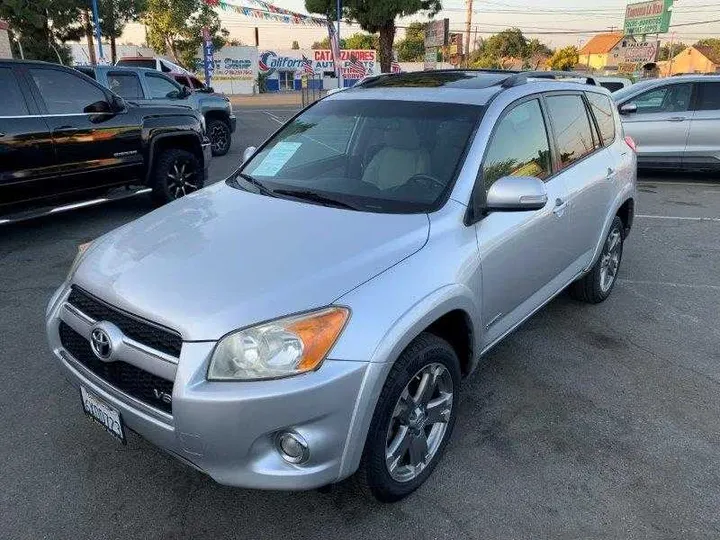 SILVER, 2009 TOYOTA RAV4 Image 10