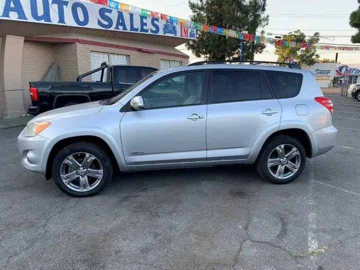 SILVER, 2009 TOYOTA RAV4 Image 14