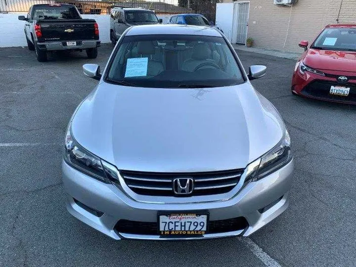 SILVER, 2014 HONDA ACCORD Image 8